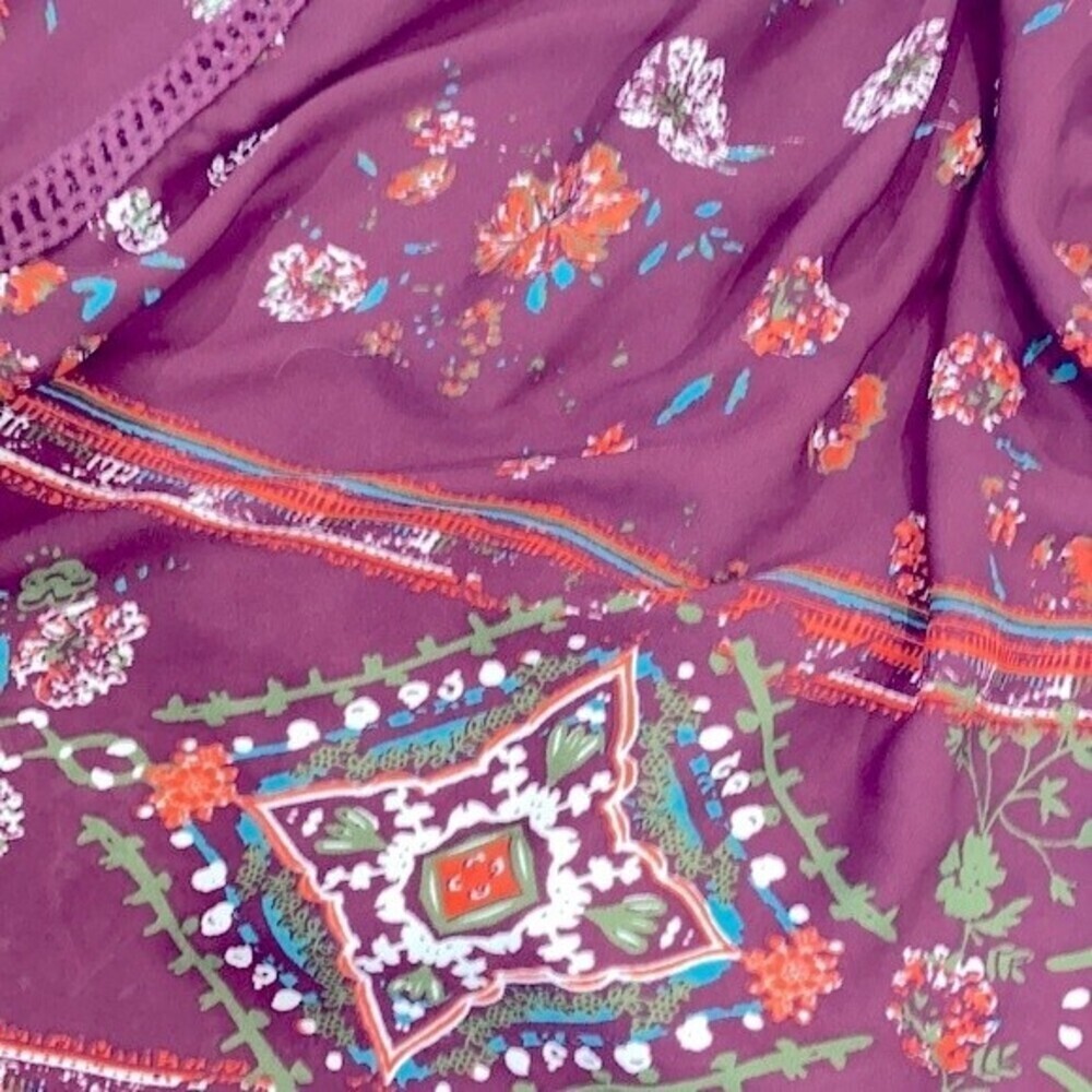 Knox Rose floral top size small - Picture 7 of 7